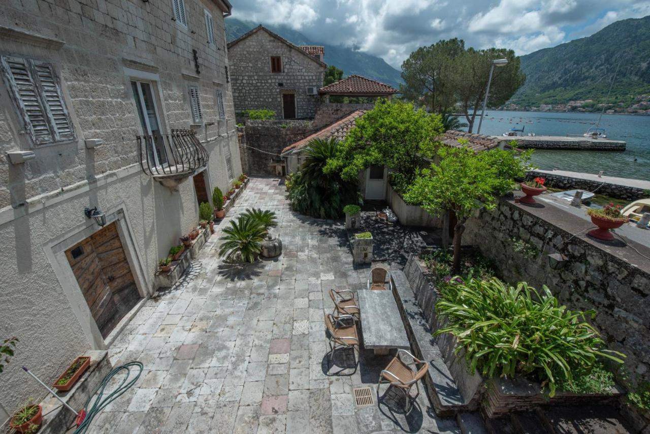 Apartments Radimir Kotor Luaran gambar